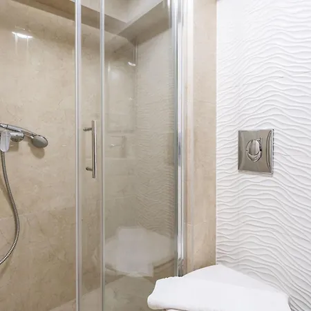 Two Friends Palace Pensionat 3*